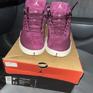Air Jordan 12 Retro Bordeaux